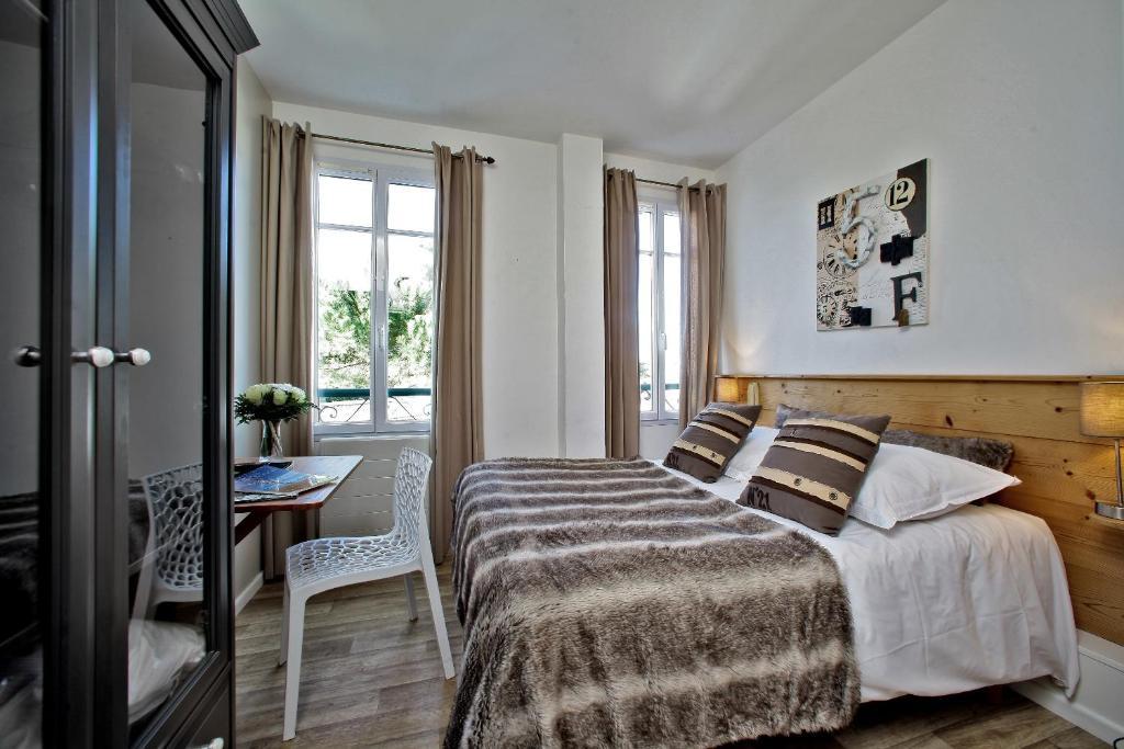Logis Hotel La Chaize Нуармутье Номер фото